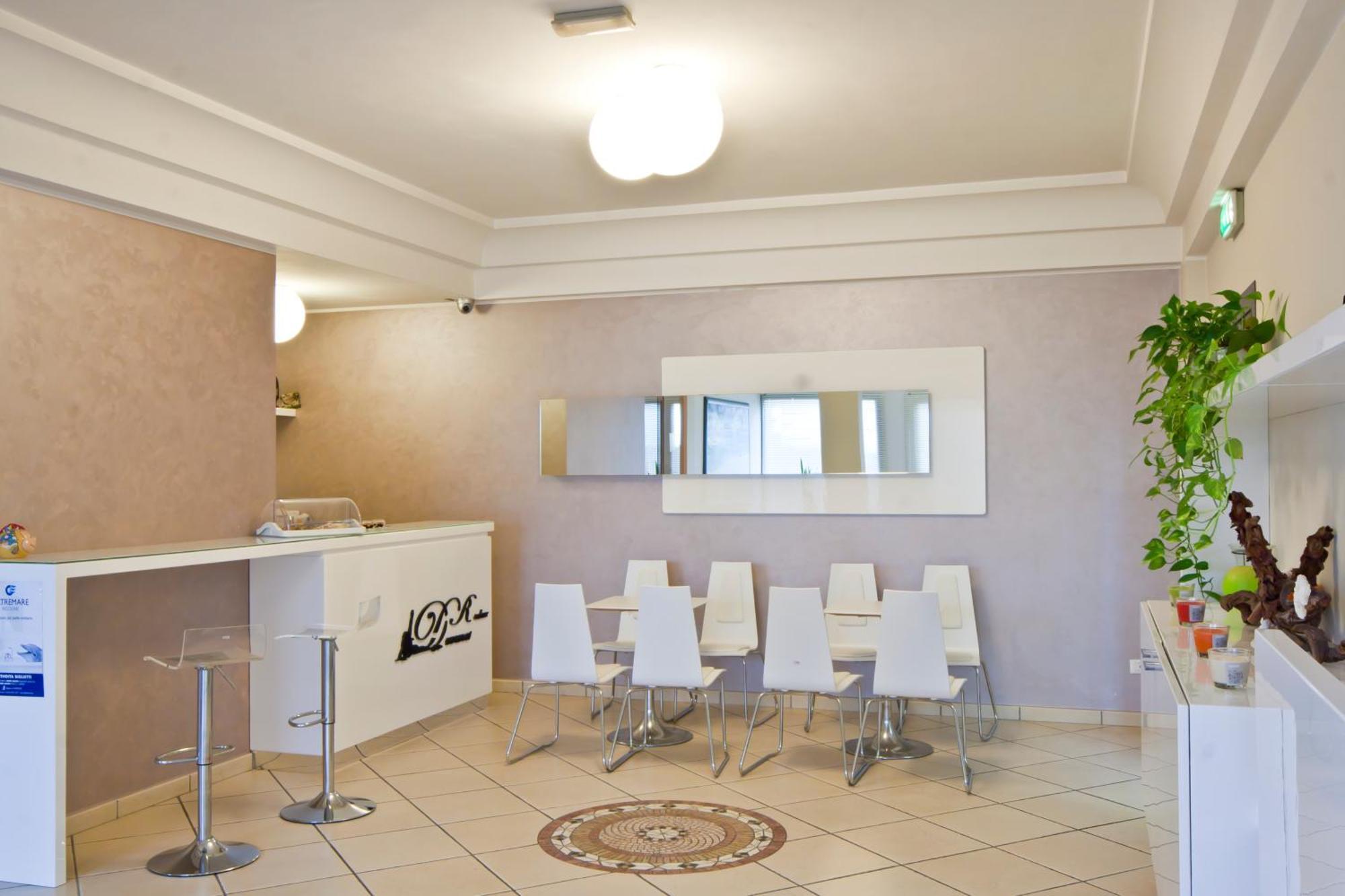 Residence Divina Rimini Buitenkant foto